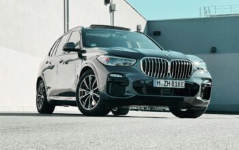 Ultimate Luxury SUV Performance Faceoff